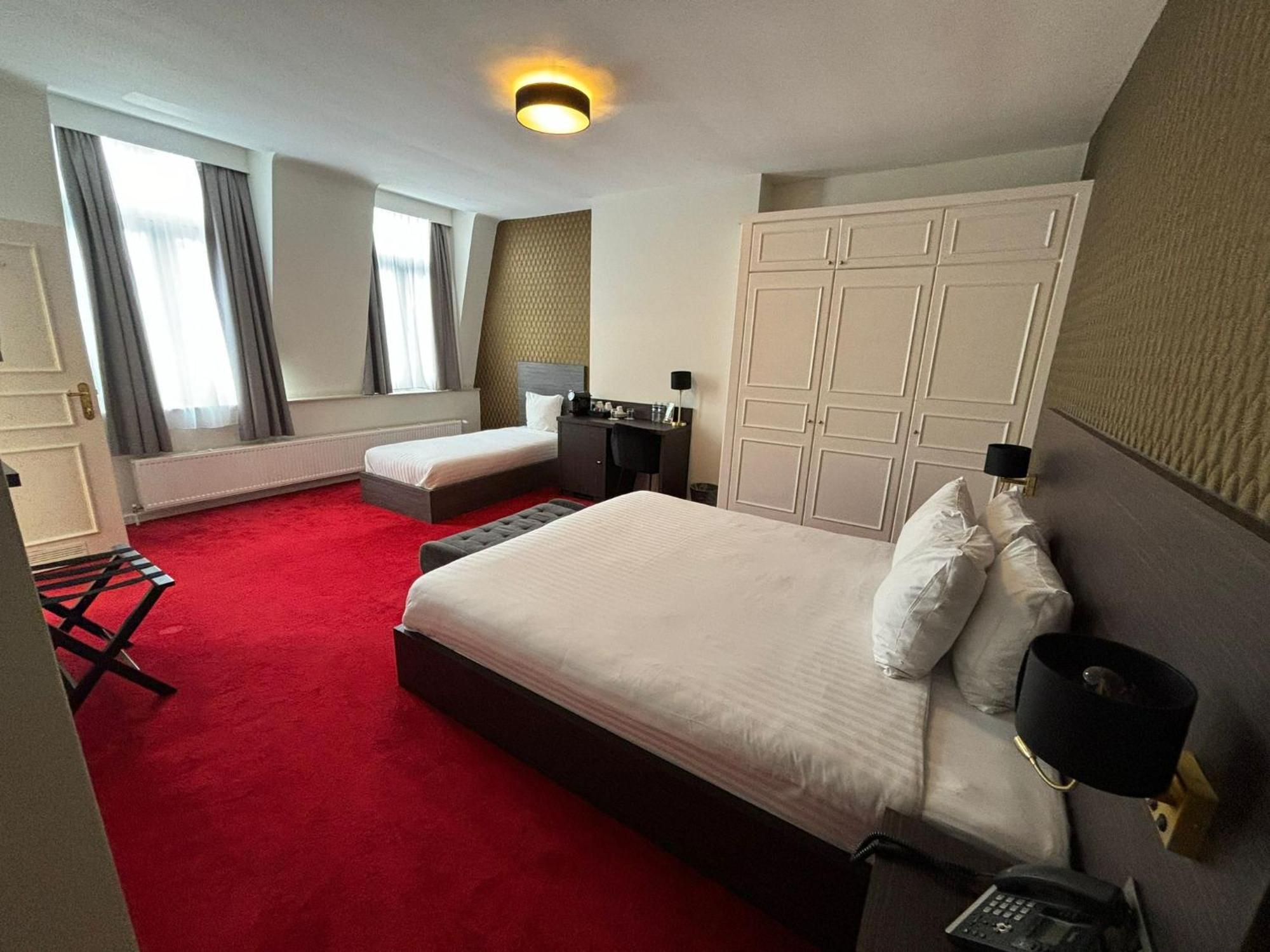 La Bourse Hotel Bruselas Habitación foto