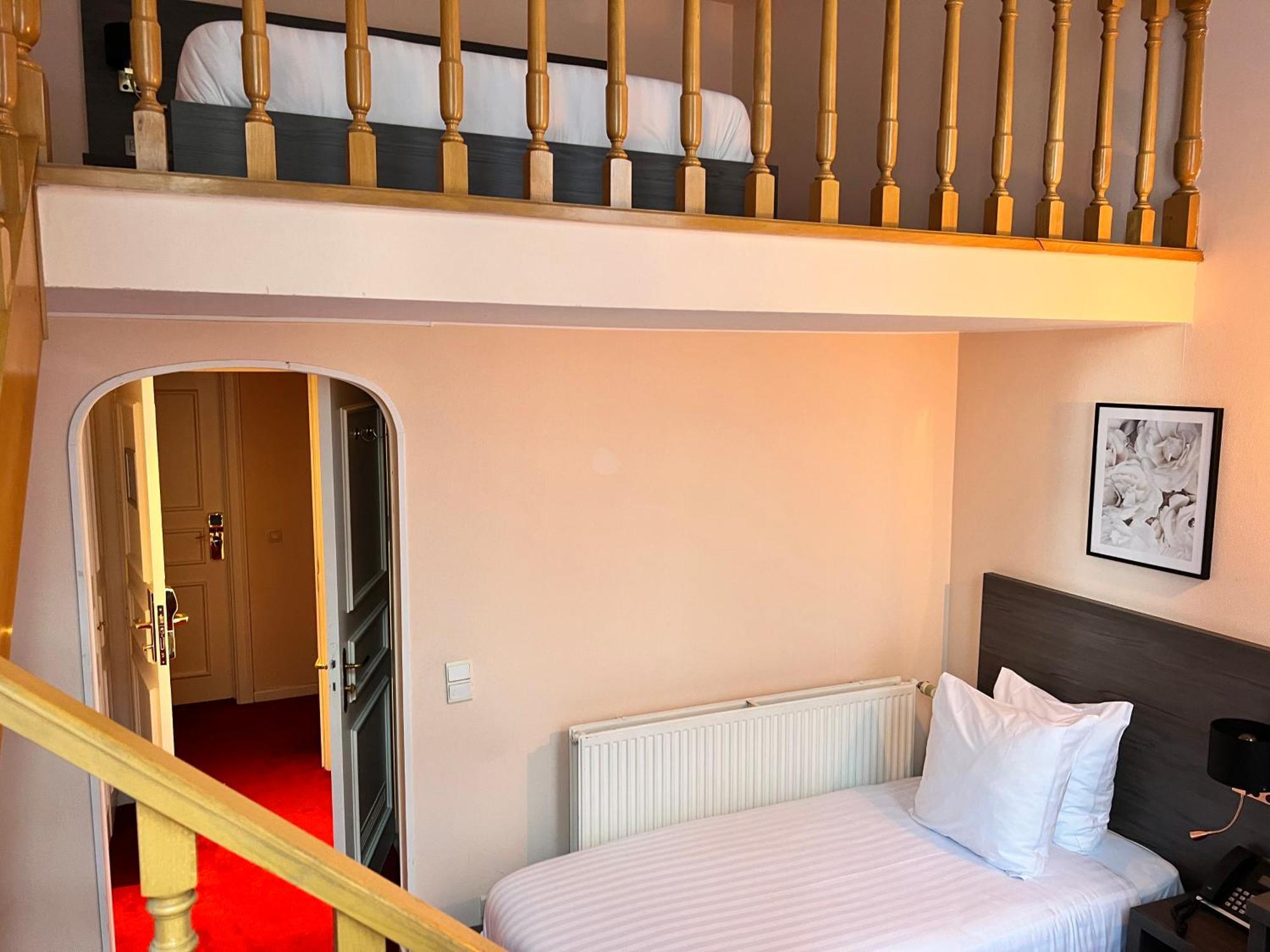 La Bourse Hotel Bruselas Habitación foto
